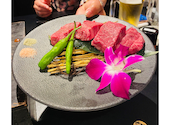 炭火焼肉 にく式 すすきの店: なんちゃんさんの2025年10月19日の1枚目の投稿写真
