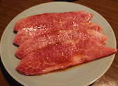 炭火焼肉 にく式 すすきの店: にににさんの2026年07月22日の1枚目の投稿写真