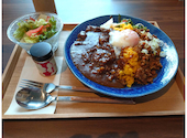 カレーとソフトクリーム: mfrdsさんの2026年09月03日の1枚目の投稿写真