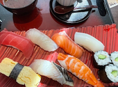 回転寿し 仁 あべのハルカスダイニング店: 亮輔さんの2026年09月27日の1枚目の投稿写真