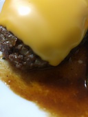 チーズハンバーグ