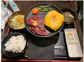 とろけるハンバーグ 福よし 六本木店: selinaさんの2020年11月12日の1枚目の投稿写真