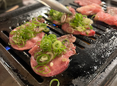 炭火焼肉もっくん 梅田店: つぶさんの2025年06月16日の2枚目の投稿写真