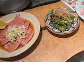 shigi44 肉刺しと餃子 TAMAGONOMIGIUE: もときさんの2026年06月29日の1枚目の投稿写真