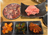 ホルモンセンターざんまい 寒川駅前店: 横顔トムさんの2025年12月03日の2枚目の投稿写真