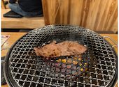ホルモンセンターざんまい 寒川駅前店: 横顔トムさんの2025年12月29日の3枚目の投稿写真