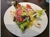 カフェバル KUTSURO gu Cafe: たくさんの2023年09月19日の1枚目の投稿写真