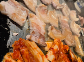 韓国料理モンシリ 新宿 歌舞伎町店: にゃんこさんの2026年08月27日の1枚目の投稿写真