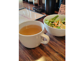 Laugh casual wine dining ラフ カジュアル ワイン ダイニング: LYXさんの2026年05月13日の1枚目の投稿写真