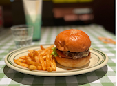 MARY BURGER メアリーバーガー 西武渋谷店: tvmilkさんの2026年02月28日の1枚目の投稿写真