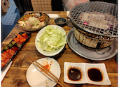 炭火焼肉昭和ホルモン 十三店: ヨリボウさんの2024年10月19日の3枚目の投稿写真