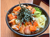 小樽ポセイ丼 堺町総本店: よしさんの2025年05月12日の2枚目の投稿写真