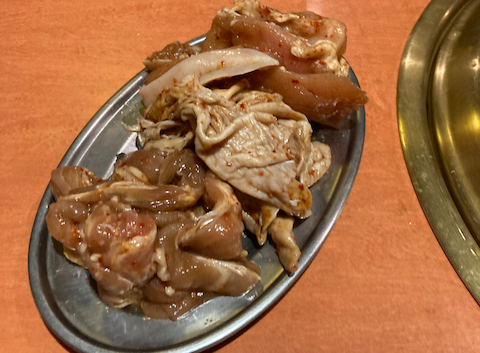 名物焼肉 あじから: えろはむさんの2024年03月30日の1枚目の投稿写真