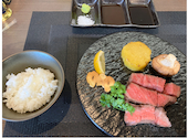 和牛鉄板焼ステーキ 丼と膳 Diner ray: はんちゃんさんの2026年05月12日の3枚目の投稿写真