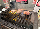 卸 新宿食肉センター極 本店: ともさんの2025年04月14日の2枚目の投稿写真