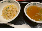 日高屋 新宿東口店: やっしさんの2026年05月17日の1枚目の投稿写真