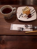 白桃ティーとシフォンケーキ