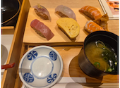 鮨と酒日和 ととうお新丸の内センタービル店: 旅行大好きさんの2026年06月15日の2枚目の投稿写真