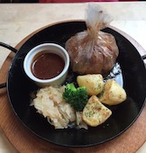 シュタインハウス 銀座: ゴールドピラミッドさんの2016年12月06日の1枚目の投稿写真