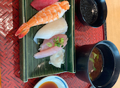 日本料理すし哲: ウサさんの2023年04月02日の3枚目の投稿写真