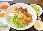 ベトナム　シンチャオ　立川店　アジア料理: にゅーいーさんの2025年02月22日の1枚目の投稿写真