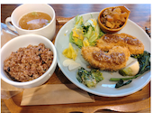 Organic cafe&kitchen 喫茶さえき: りんごさんの2026年04月24日の1枚目の投稿写真