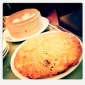 梅蘭 金閣の上海やきそば、焼きビーフンの写真