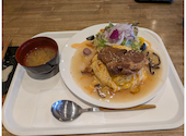 IDONOカフェテラス&nana: はちわれさんの2026年07月08日の1枚目の投稿写真