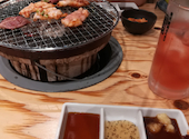 秩父ホルモン協会直営 秩父ホルモン焼肉まる助 熊谷駅前店: とーみさんの2026年06月09日の1枚目の投稿写真