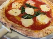 ピザ＆パスタ　ラパウザ　新宿伊勢丹前店: しおりさんの2025年11月の1枚目の投稿写真