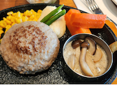 ハンバーグ ステーキ グリル大宮 グランフロント大阪店: はな子さんの2022年11月30日の2枚目の投稿写真