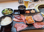 焼肉 陽山道 名古屋パルコ店: コミさんの2024年08月31日の2枚目の投稿写真