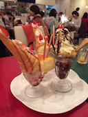 ベニカフェ BENI★CAFE 新宿ミロード店のオムライス on the トマトシチュー(スープ付)の写真