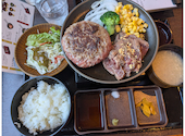 とろけるハンバーグ 福よし 京都松井山手店: もじゃおさんの2026年05月26日の2枚目の投稿写真