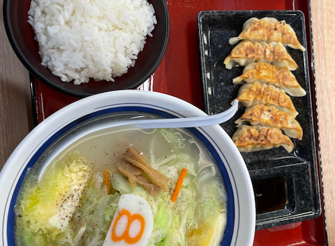 8番らーめん 小松店: ごっちゃんさんの2025年11月07日の1枚目の投稿写真