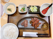 牛タンと和牛焼き 青葉苑 阪急うめだ本店: しましまのばんびさんの2022年11月25日の1枚目の投稿写真