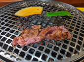 焼肉 肉ます 札幌ノルベサ店: ゲキカラあまくちさんの2023年12月11日の1枚目の投稿写真