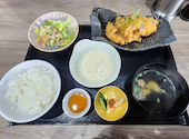丸亀骨付鳥一丁: ゆのかず。さんの2026年04月30日の1枚目の投稿写真