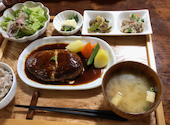 古民家ランチ 晴るばる: うささんの2024年03月08日の2枚目の投稿写真