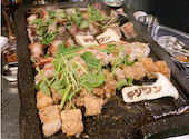 炭いぶし極上サムギョプサル テジワン: ともぞうさんの2026年01月12日の2枚目の投稿写真