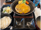 とろけるハンバーグ専門店 福よし 本厚木店: ちゃずさんの2025年10月26日の1枚目の投稿写真