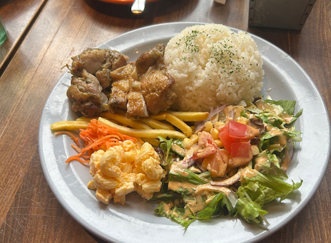 under the cascade: プーマン井上さんの2025年11月11日の1枚目の投稿写真