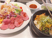 肉焼 ベンジャミン 博多 駅から三百歩横丁店: konomingさんの2026年05月09日の1枚目の投稿写真