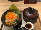 丼と手巻き 玄海: うめちゃんさんの2026年05月12日の1枚目の投稿写真