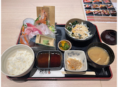 板前バル LIVE FISH MARKET 日比谷グルメゾン店: パンケーキさんの2025年10月10日の1枚目の投稿写真