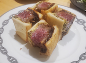 肉料理 逆鱗: 賢一さんの2026年05月10日の1枚目の投稿写真