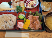 ゲンセンソザイ商店イスウ Poulet iSuu: すぬぽさんの2026年05月10日の1枚目の投稿写真