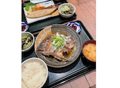 うおよし食堂: しみる飯さんの2026年09月09日の1枚目の投稿写真