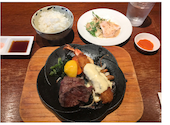 鉄板焼と穴子寿司の店うまこだ: プーさんの2022年11月05日の1枚目の投稿写真