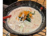 トマトラーメン 辛めん 三味 天神大名本店: シンチャンさんの2025年03月07日の1枚目の投稿写真